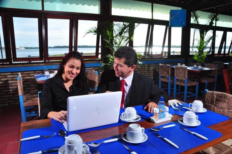 Ilha Praia Hotel Camocim Buitenkant foto