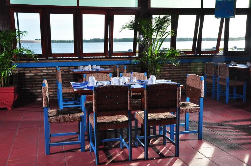 Ilha Praia Hotel Camocim Buitenkant foto